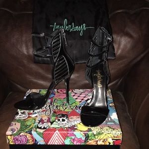Taylor Says Miss Skully black patent leather heels
